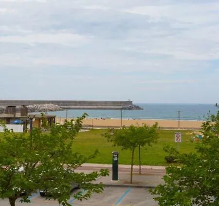 Playa Lucira شقة *